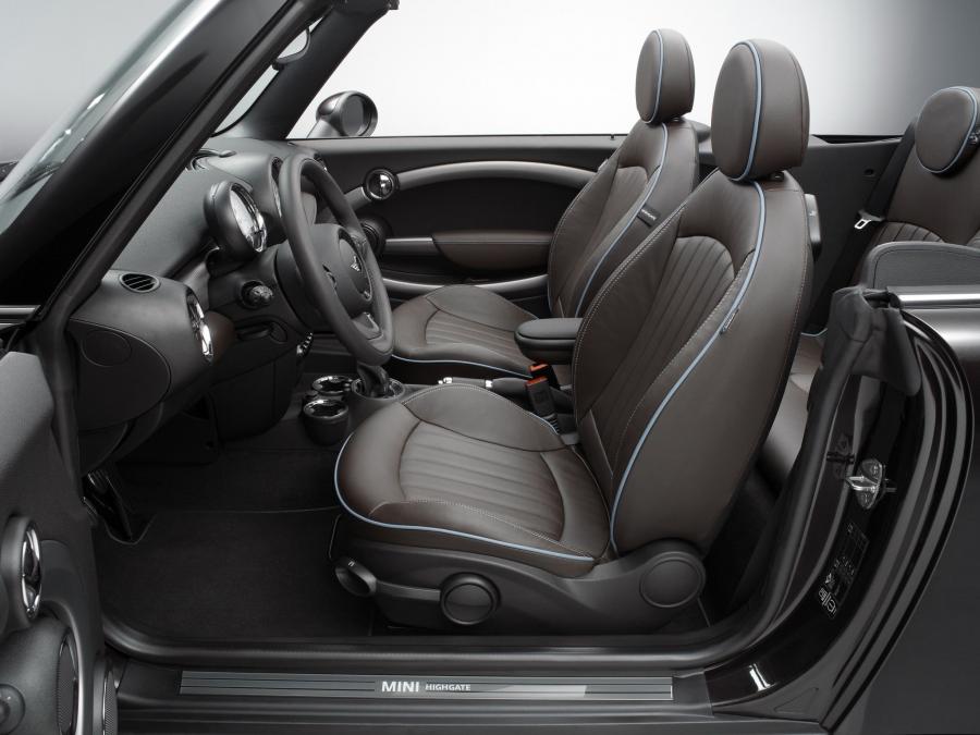  Mini Cooper S Cabrio Highgate 2012 года  (фото 5 из 30)